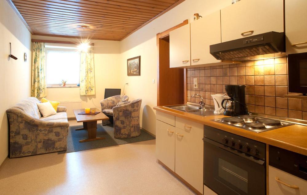 Palfnerhof Appartements Sankt Johann im Pongau Room photo